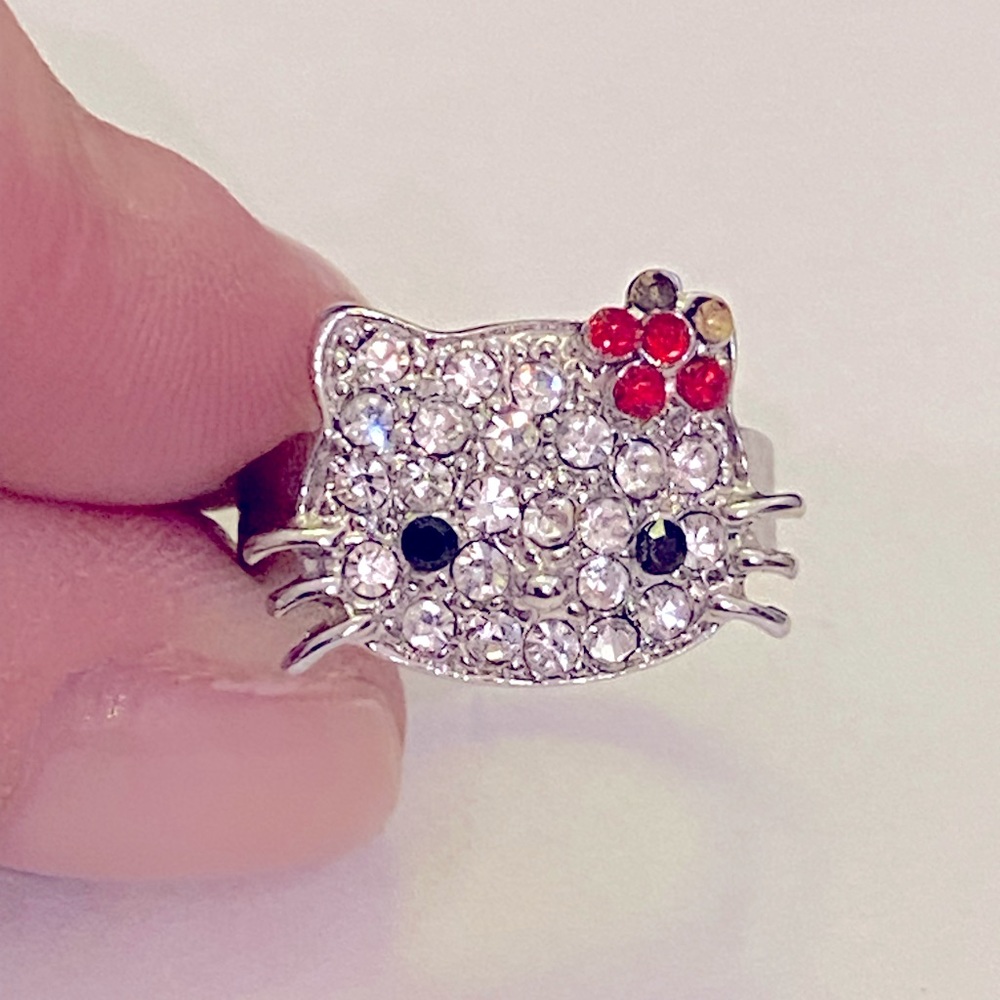 Hello Kitty adjustable ring